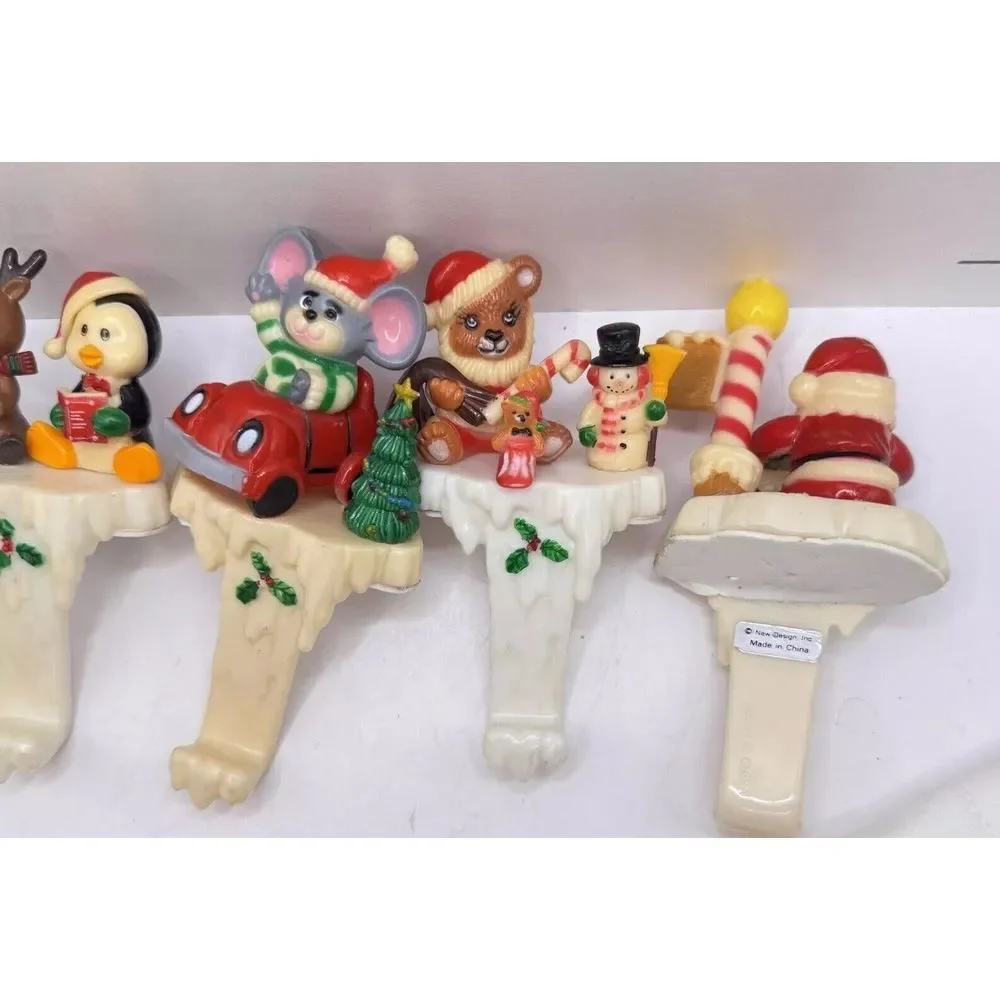 Four Plastic Resin Stocking‎ Hangers Vintage New Designs Inc Christmas Vintage